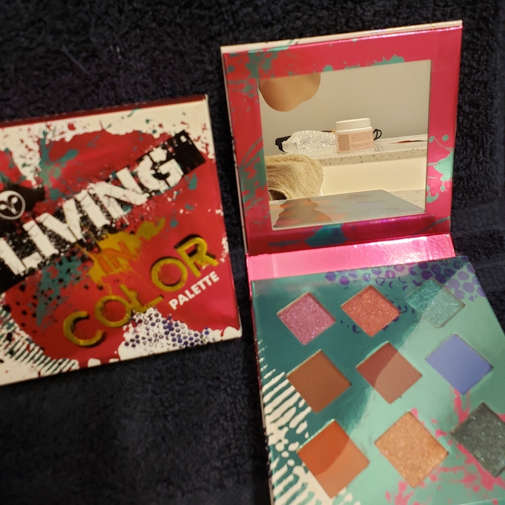 In Living Color Pallette